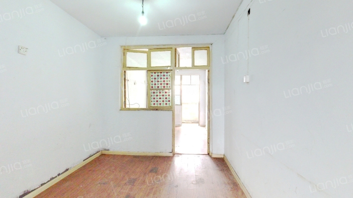 货站北街33号院二手房实景图