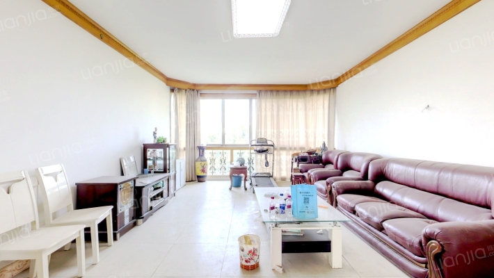 金河小区二手房实景图