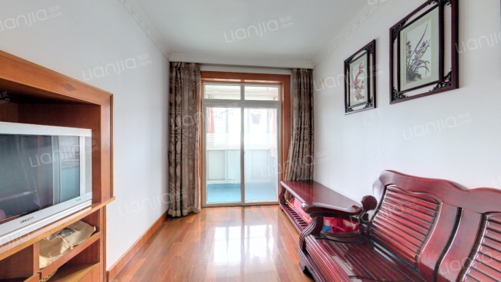 银都佳苑二手房实景图