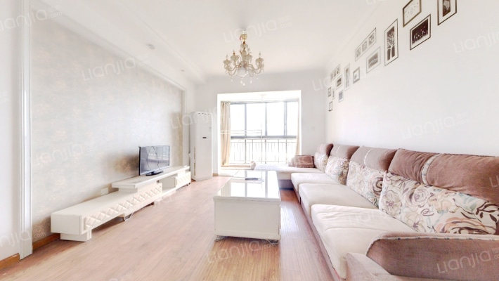 成发莱茵北郡二手房实景图