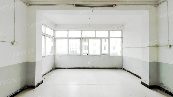 怡景家园二手房实景图