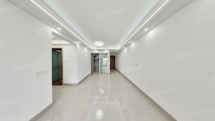 卓越蔚蓝星宸二手房实景图