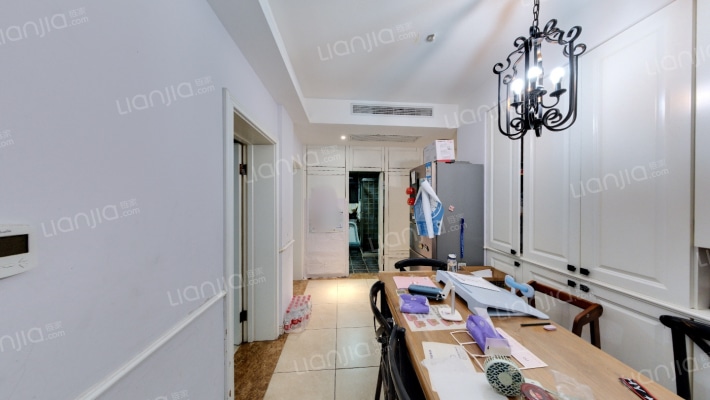 莫干山路611号二手房实景图