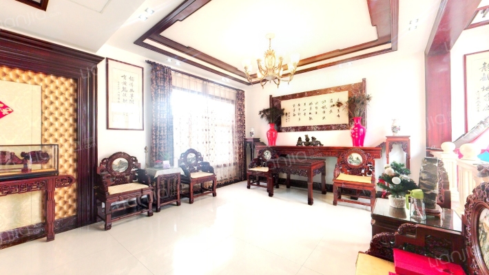 智园别墅二手房实景图