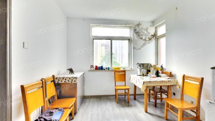 龙居山庄锦龙居二手房实景图