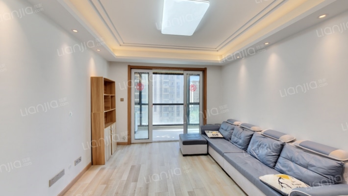 世茂璀璨倾城西区二手房实景图