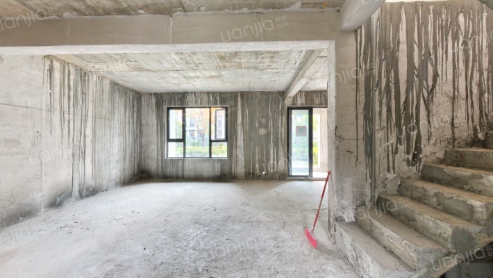 中梁壹号院二手房实景图