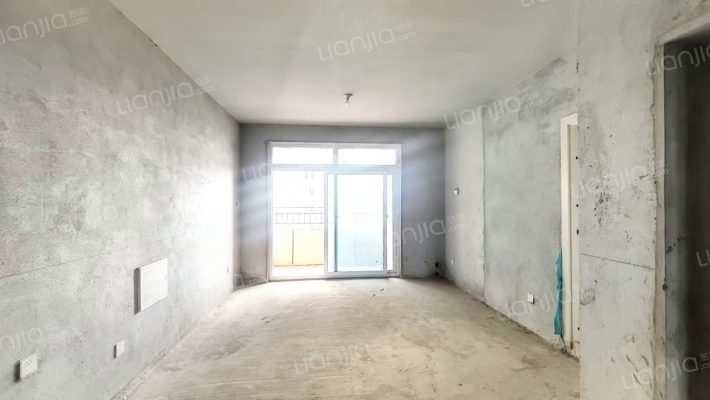 泰和家园C区二手房实景图