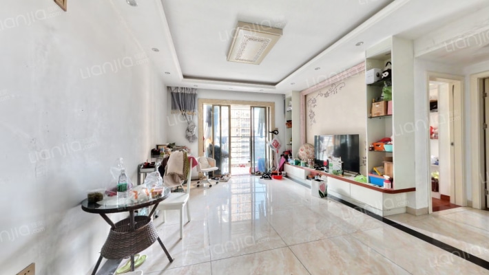 阳光圣菲二手房实景图