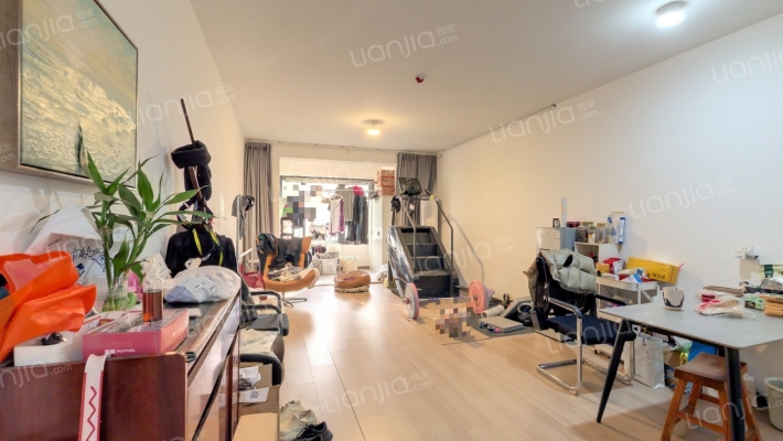 美的果园里二手房实景图