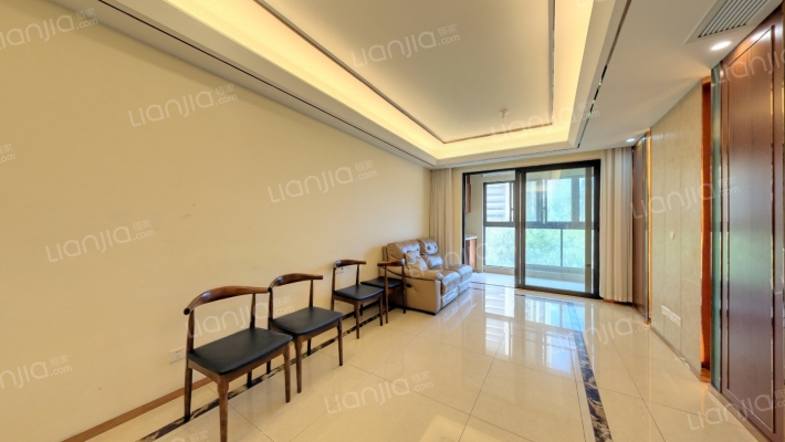 佳兆业城市广场二期二手房实景图