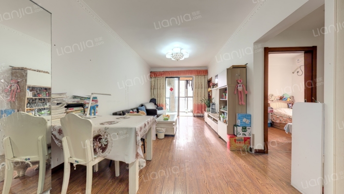 名士1号二手房实景图