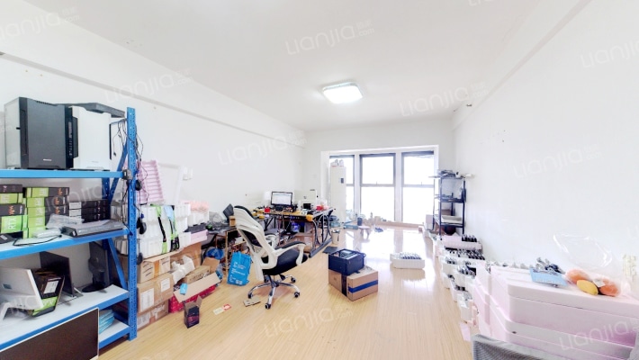 黄金广场二手房实景图