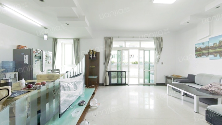 鸿怡花园二手房实景图