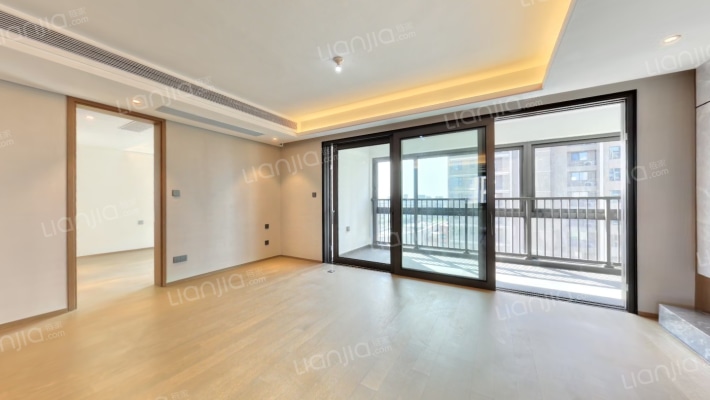 华发仁恒河滨雅苑二手房实景图