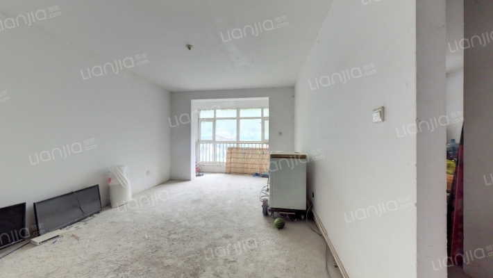 南北通透三居 南北双阳台双卫 户型好诚心卖-客厅