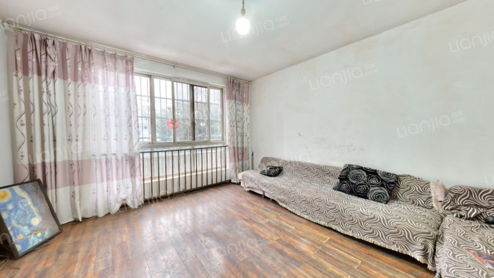 攀欣花园二手房实景图