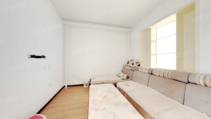 八五零厂宿舍二手房实景图