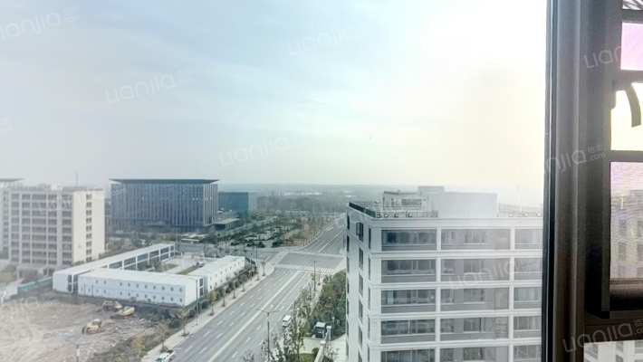 湖岸新城厚德苑二手房实景图