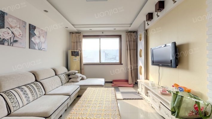 东大公寓二手房实景图