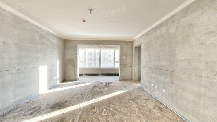 水岸花都二手房实景图