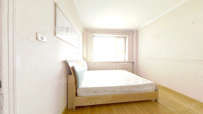 长春市直机关宿舍二手房实景图