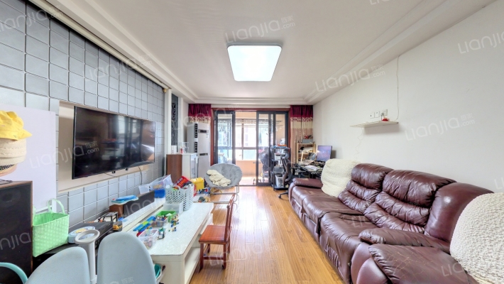 锦梅馨苑二手房实景图