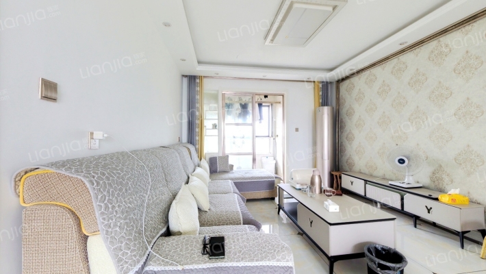 绿地泉景园二期二手房实景图