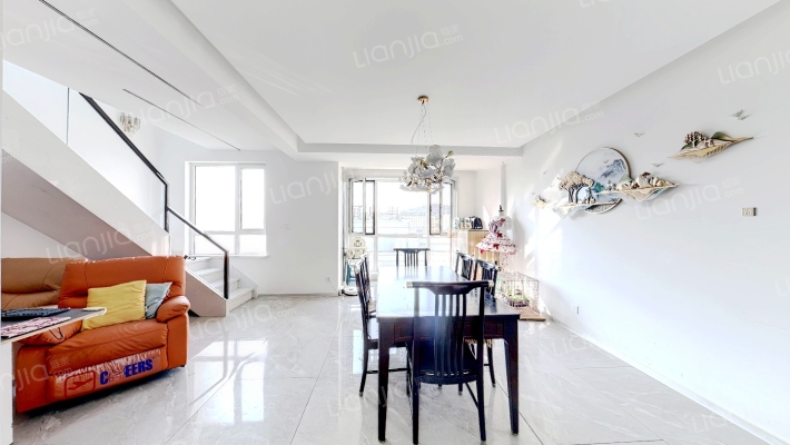 伴山润城二手房实景图