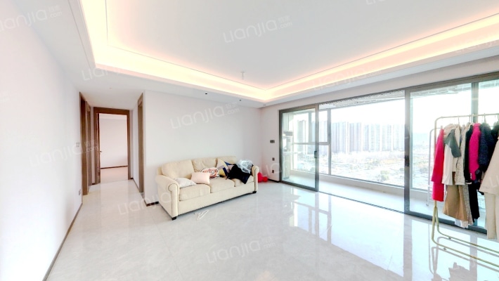 建发珺和府东区二手房实景图