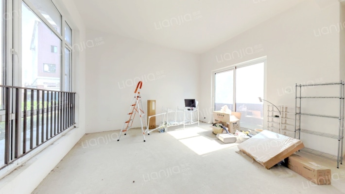 东山国际君度半山二手房实景图