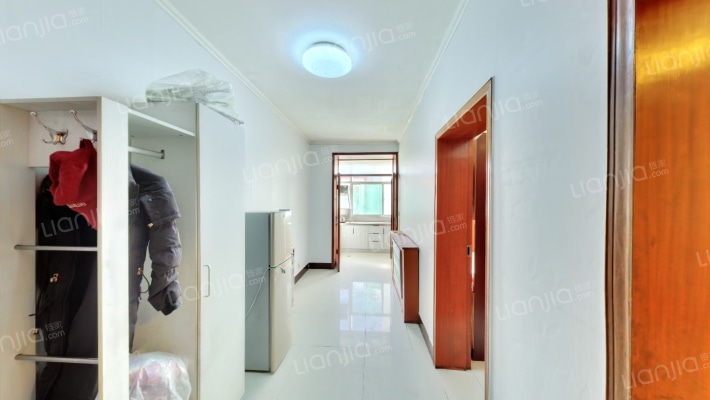 华龙公寓二手房实景图