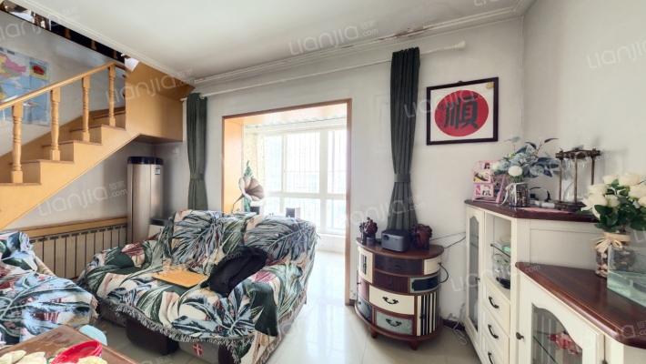 隆源家园二手房实景图