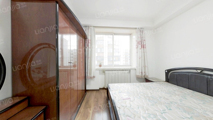 祥富里聚贤楼二手房实景图