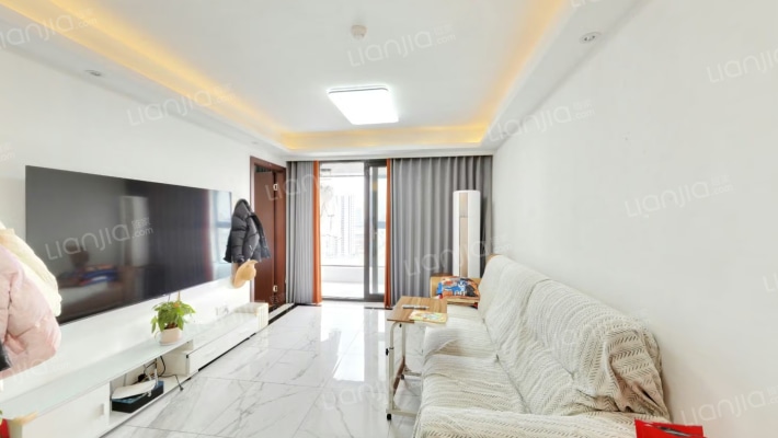 耀海苑南区二手房实景图