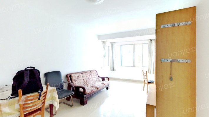 华康新村二手房实景图