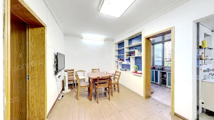 兴发新村二手房实景图