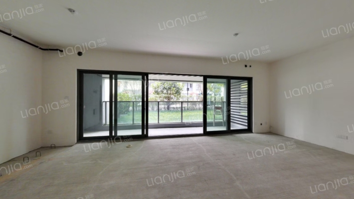 招商依山樾二手房实景图