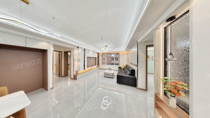 上城国际B区二手房实景图