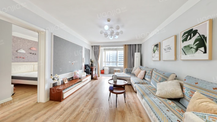 旭辉银盛泰金域蓝山二手房实景图