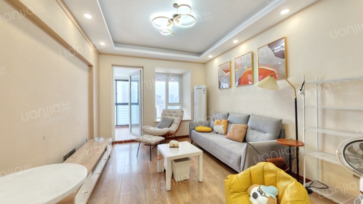 蓝光凯丽香江二手房实景图