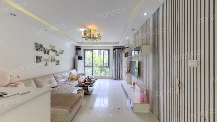 顺城名湾二手房实景图