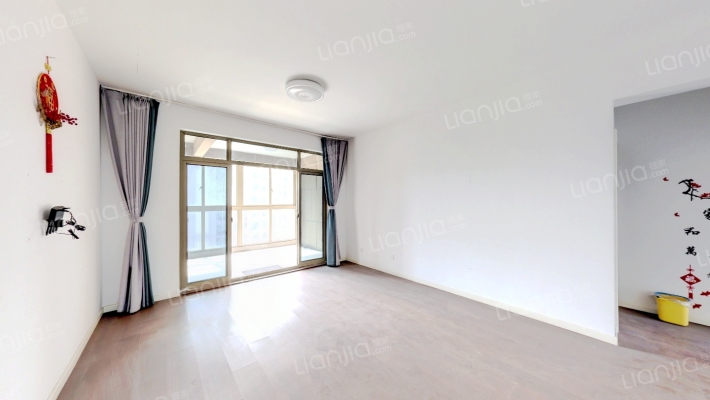 荣御府二手房实景图