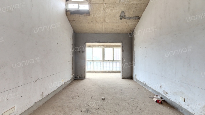 气象佳园二手房实景图