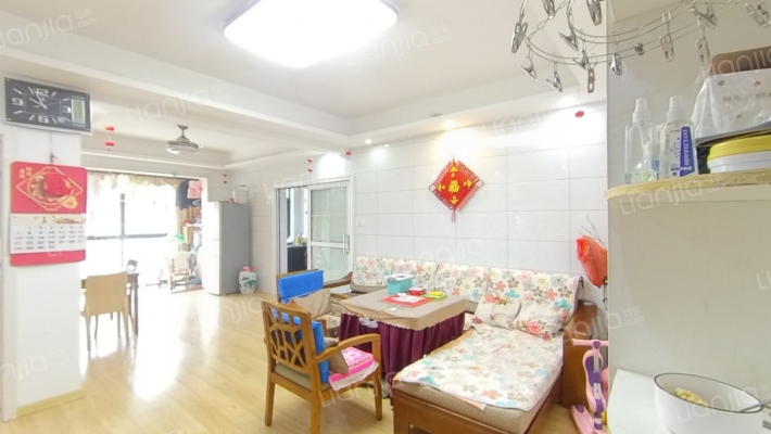 雁城荣寓二手房实景图