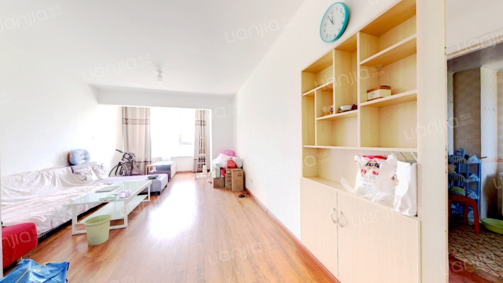 水岸人家二手房实景图