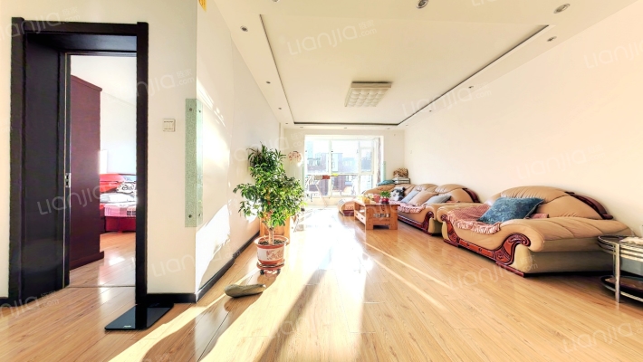 湖景豪庭二手房实景图