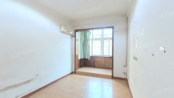 迎宾路6号院二手房实景图