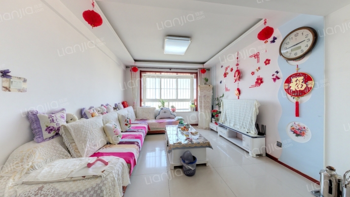 君临公寓二手房实景图