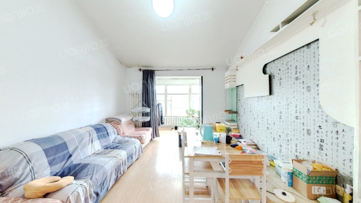 万新东苑二手房实景图